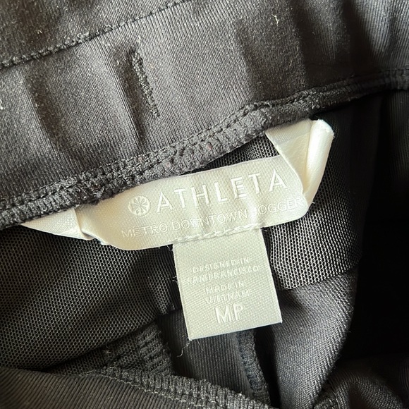 Athleta Pants & Jumpsuits Athleta Metro Downtown Jogger Medium